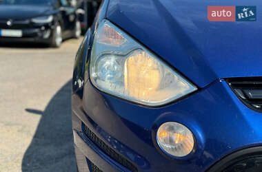 Минивэн Ford S-Max 2013 в 