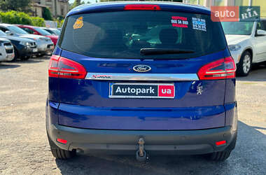 Минивэн Ford S-Max 2013 в 