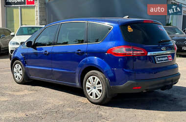 Минивэн Ford S-Max 2013 в 