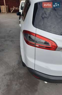 Минивэн Ford S-Max 2011 в 