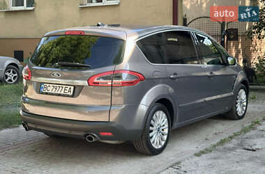 Минивэн Ford S-Max 2012 в 
