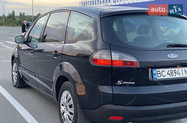 Минивэн Ford S-Max 2007 в 