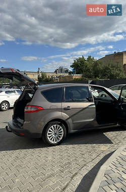 Минивэн Ford S-Max 2012 в 