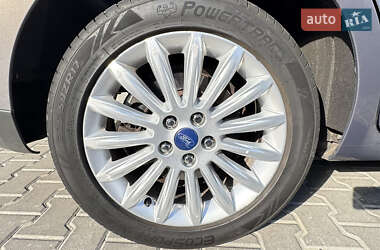 Минивэн Ford S-Max 2012 в 
