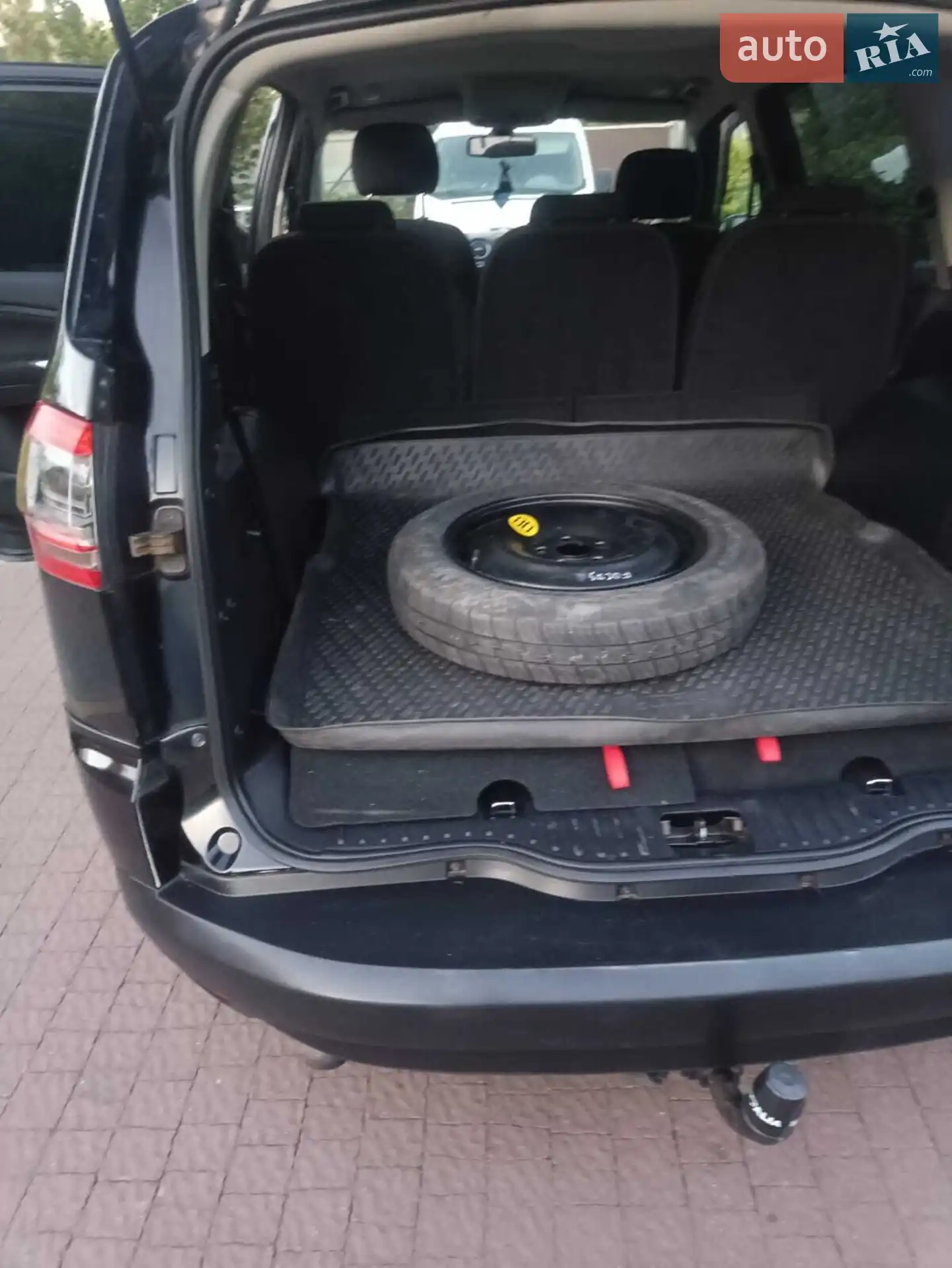 2011 Ford S-MAX - мініатюра 10