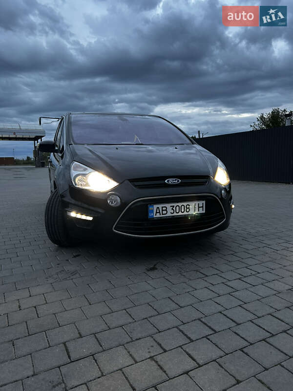 Минивэн Ford S-Max 2011 в Ивано-Франковске