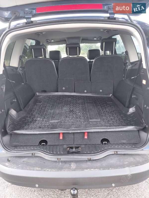 Минивэн Ford S-Max 2010 в Щирце