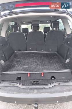 Минивэн Ford S-Max 2010 в 