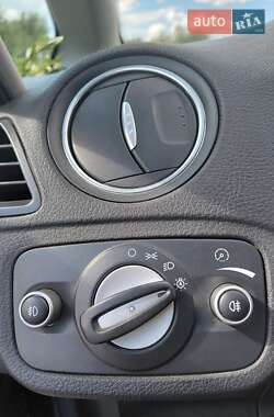 Минивэн Ford S-Max 2010 в 