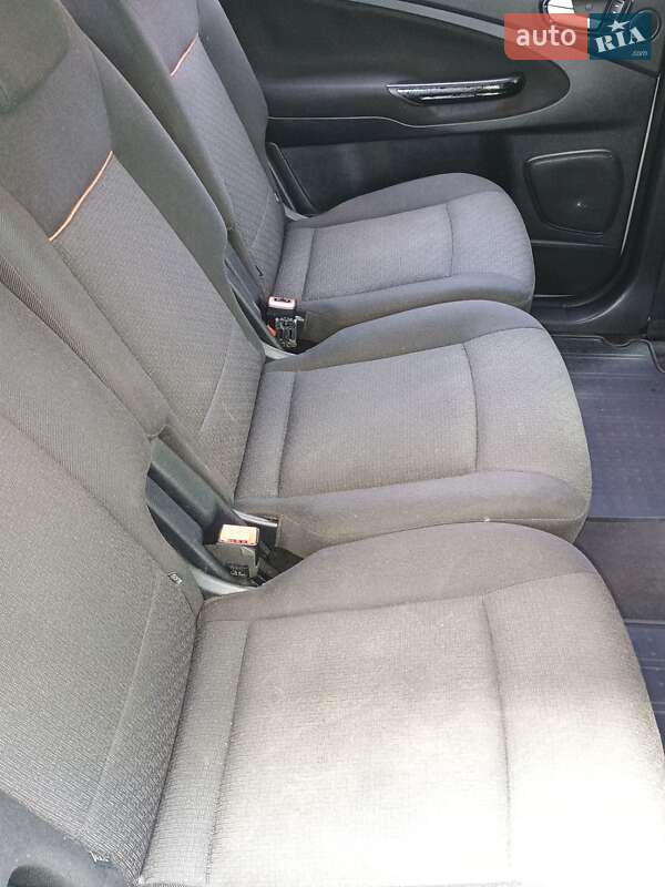 Мінівен Ford S-Max 2009 в Шепетівці