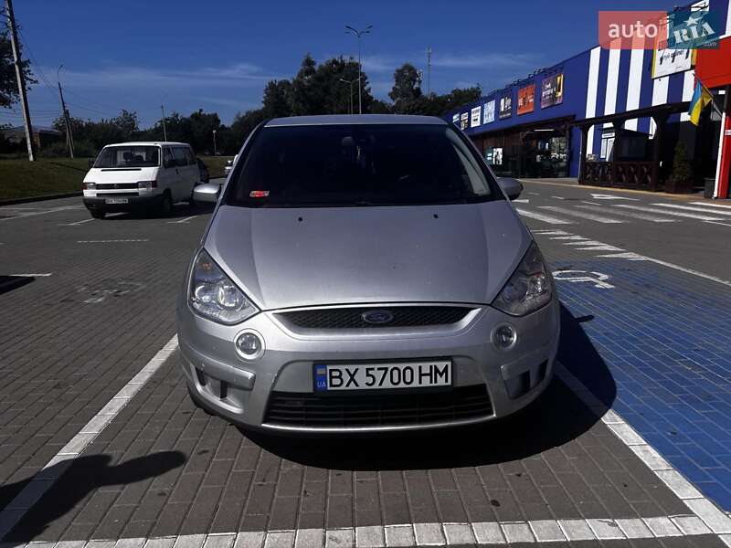 Мінівен Ford S-Max 2009 в Шепетівці