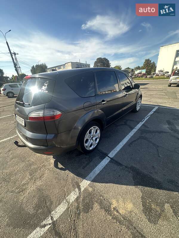 Минивэн Ford S-Max 2008 в Мене