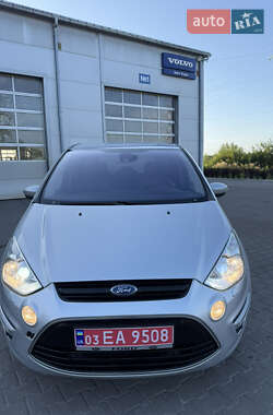 Мінівен Ford S-Max 2013 в 