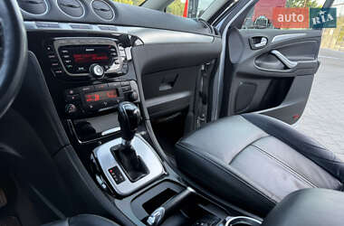 Мінівен Ford S-Max 2013 в 