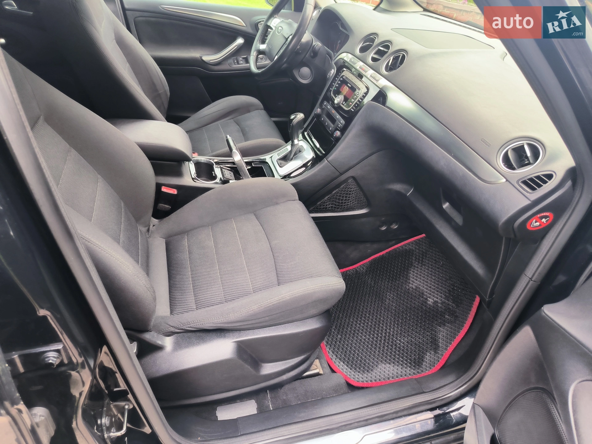 2010 Ford S-MAX - мініатюра 16