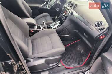 Минивэн Ford S-Max 2010 в 
