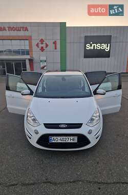 Мінівен Ford S-Max 2014 в 