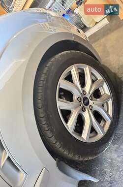 Минивэн Ford S-Max 2014 в 