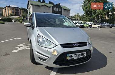 Минивэн Ford S-Max 2010 в 