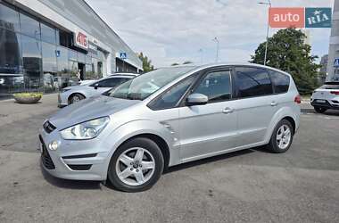 Минивэн Ford S-Max 2010 в 