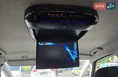 Минивэн Ford S-Max 2010 в 