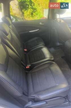 Минивэн Ford S-Max 2010 в 