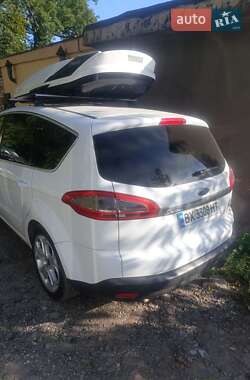Минивэн Ford S-Max 2010 в 