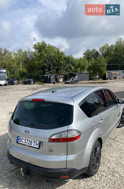 Минивэн Ford S-Max 2006 в 