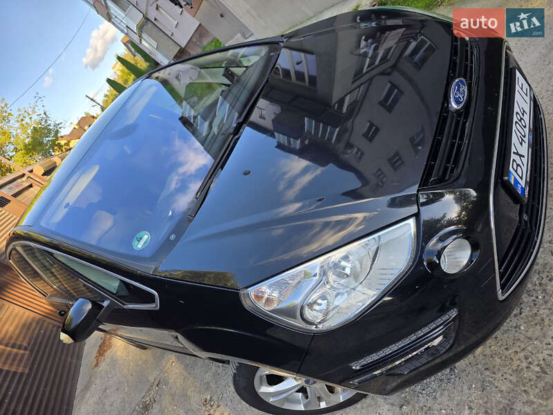 Минивэн Ford S-Max 2010 в Шепетовке