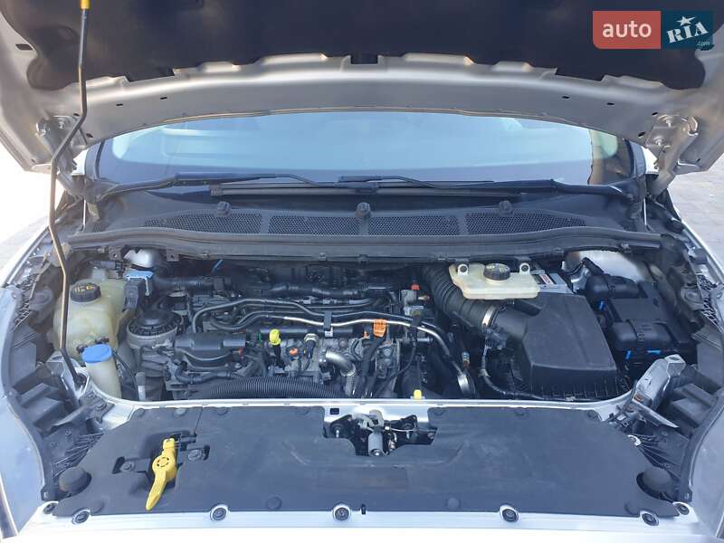 Минивэн Ford S-Max 2016 в Мукачево