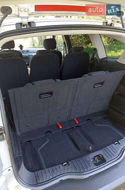 Мінівен Ford S-Max 2013 в 