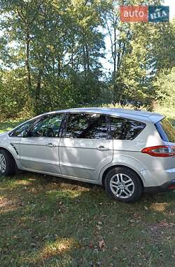 Мінівен Ford S-Max 2013 в 