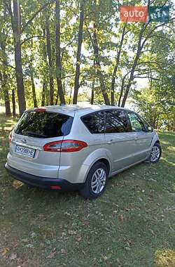 Мінівен Ford S-Max 2013 в 