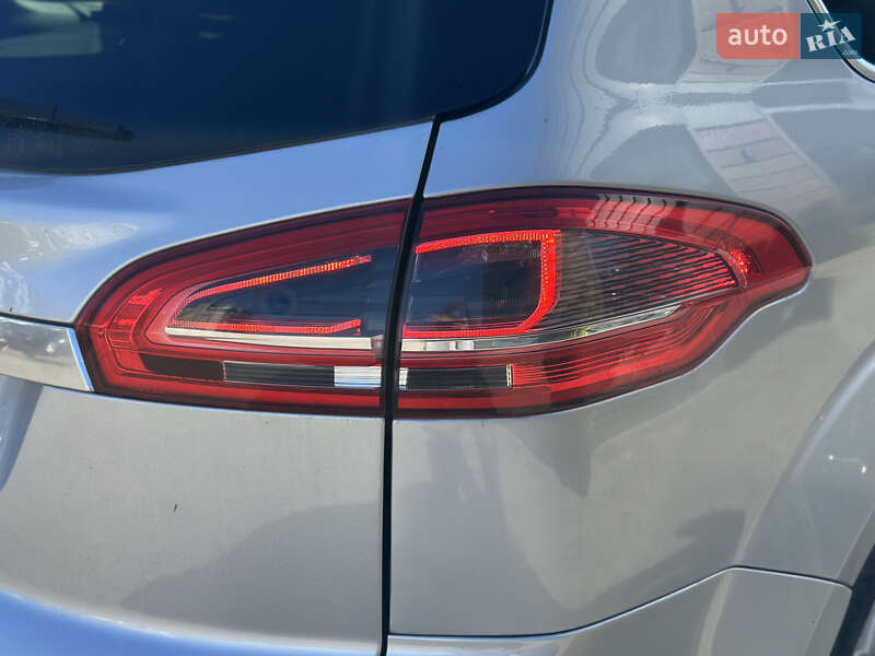Мінівен Ford S-Max 2014 в Шептицькому