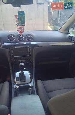 Мінівен Ford S-Max 2014 в 