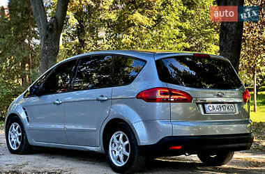 Минивэн Ford S-Max 2013 в 