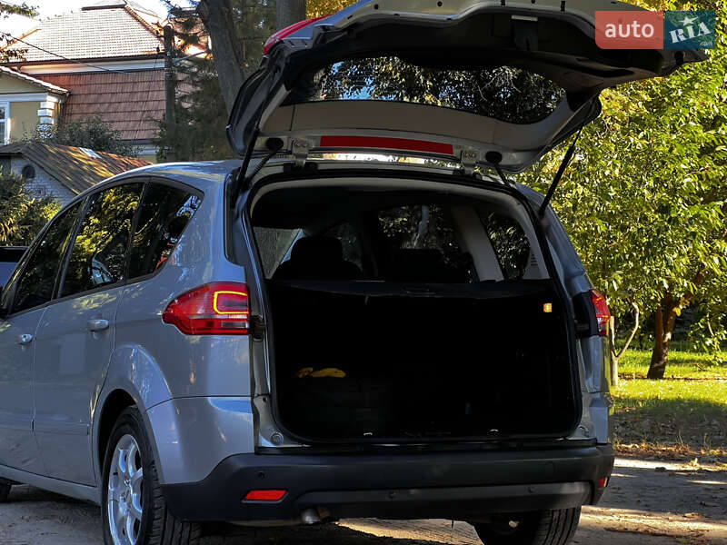 Мінівен Ford S-Max 2013 в Києві