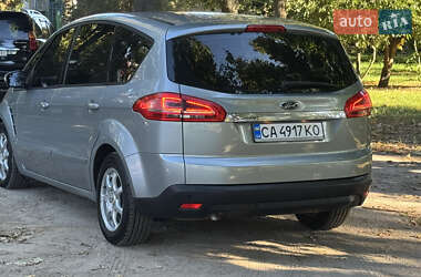 Минивэн Ford S-Max 2013 в 