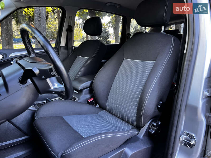 Мінівен Ford S-Max 2013 в Києві