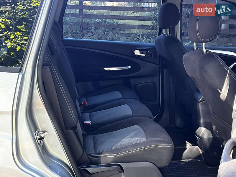Мінівен Ford S-Max 2013 в Києві