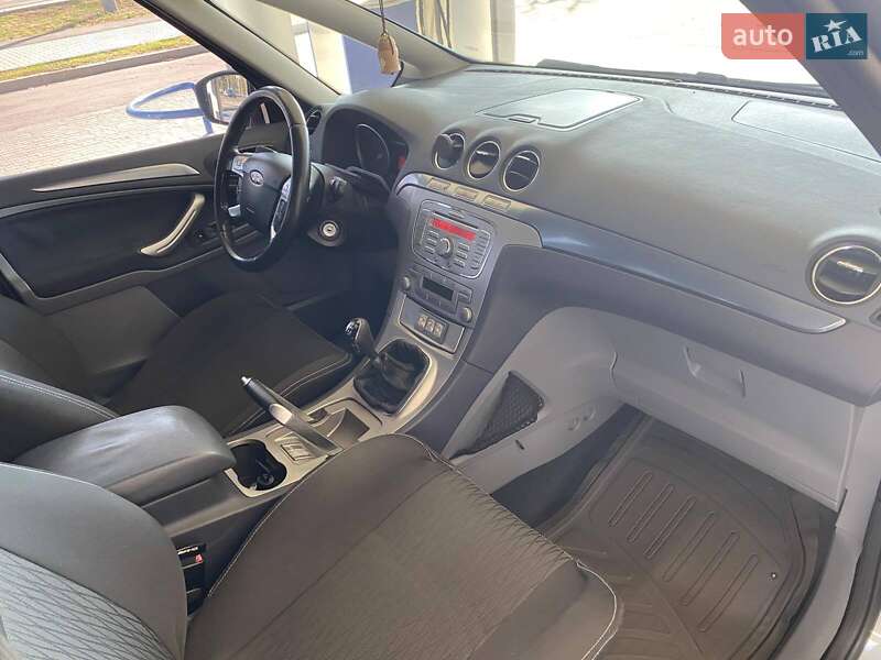 Мінівен Ford S-Max 2008 в Миколаєві