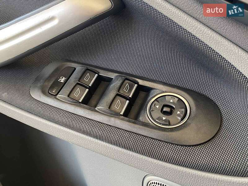 Мінівен Ford S-Max 2008 в Миколаєві