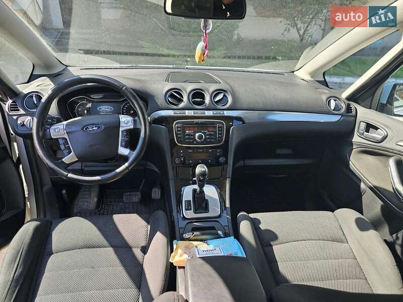 Мінівен Ford S-Max 2012 в Бурштині