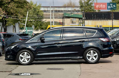 Минивэн Ford S-Max 2015 в 