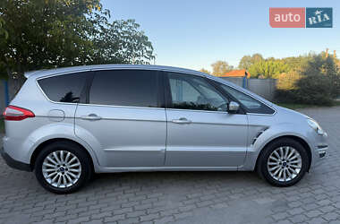 Мінівен Ford S-Max 2013 в 
