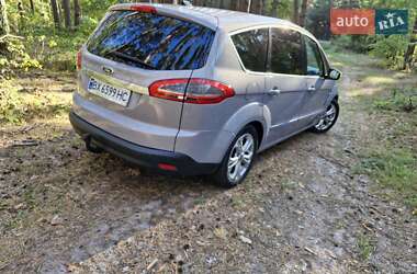 Минивэн Ford S-Max 2011 в 