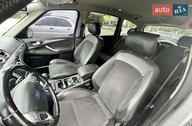 Мінівен Ford S-Max 2010 в 