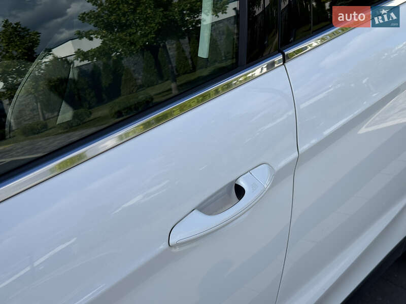 Мінівен Ford S-Max 2018 в Мукачевому