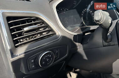 Минивэн Ford S-Max 2018 в 