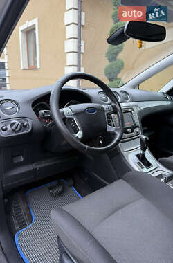 Минивэн Ford S-Max 2007 в 